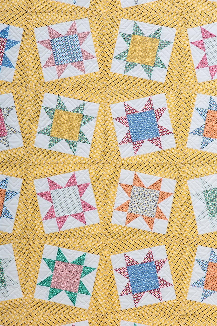 free-chandelier-quilt-pattern-us-quilting-lella-boutique