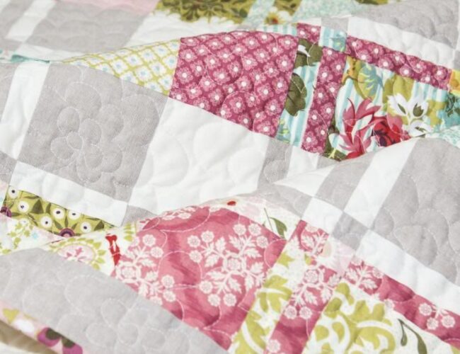 Lickety Split disappearing 4-to-9 patch quilt by Vanessa Goertzen of Lella Boutique. Fabric is PB & J by BasicGrey for Moda Fabrics