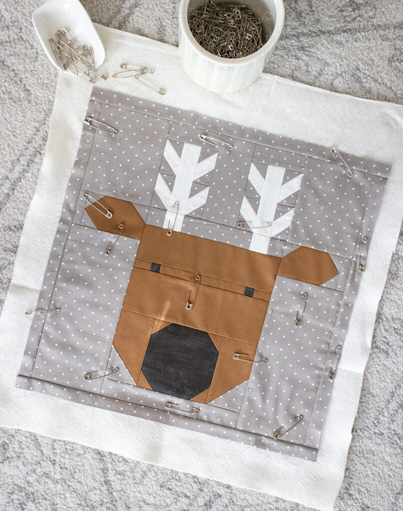 How to make a reindeer pillow by Lella Boutique