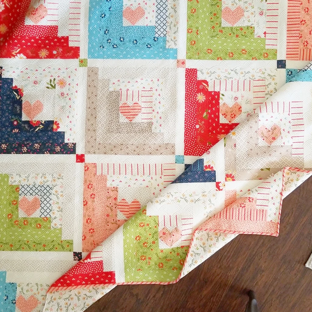 Hearts at Home by Chelsi Stratton Designs. Love this heart log cabin quilt!