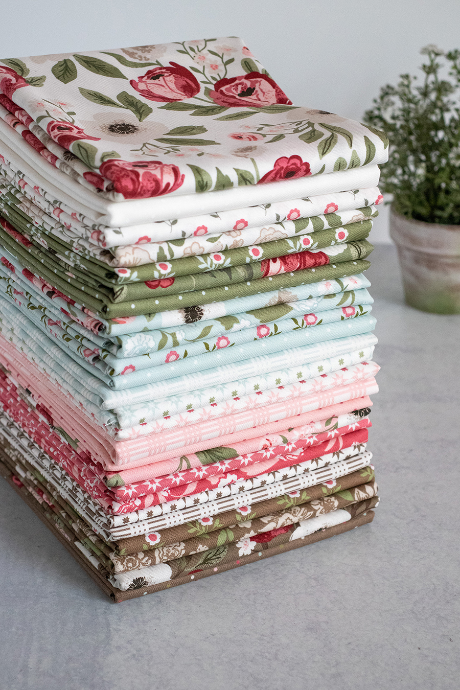 Lovestruck fabric by Lella Boutique for Moda Fabrics. Arriving to shops November 2023.