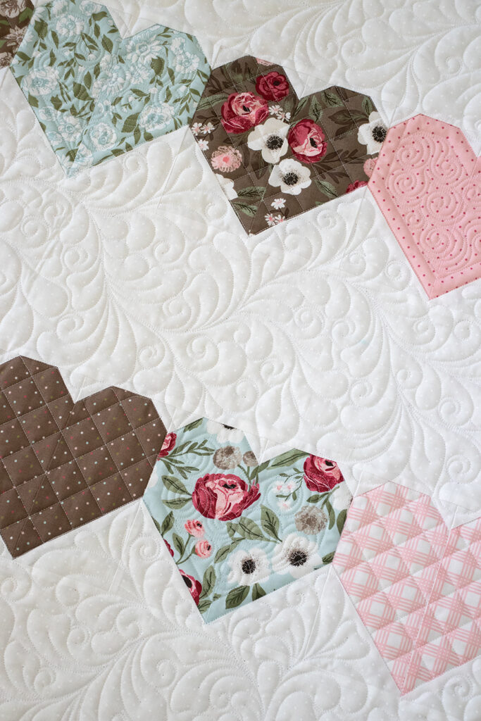 "Love Day" heart quilt by Lella Boutique. Fat quarter or fat eighth friendly. Fabric is Lovestruck by Lella Boutique for Moda. Download the PDF here.